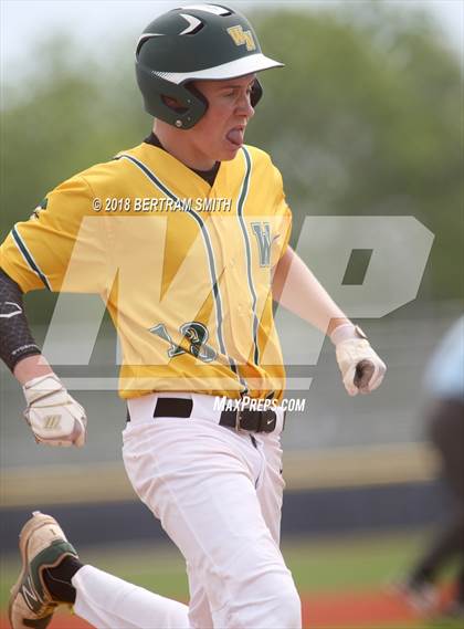 Thumbnail 1 in Lancaster vs. Williamsville North (Section 6 Class AA Final) photogallery.