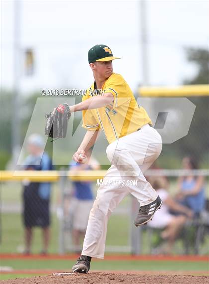 Thumbnail 3 in Lancaster vs. Williamsville North (Section 6 Class AA Final) photogallery.