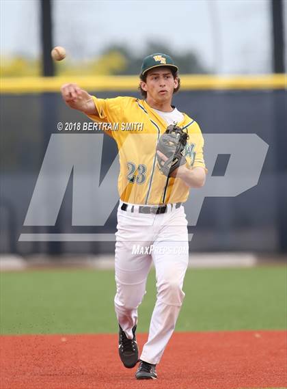 Thumbnail 2 in Lancaster vs. Williamsville North (Section 6 Class AA Final) photogallery.