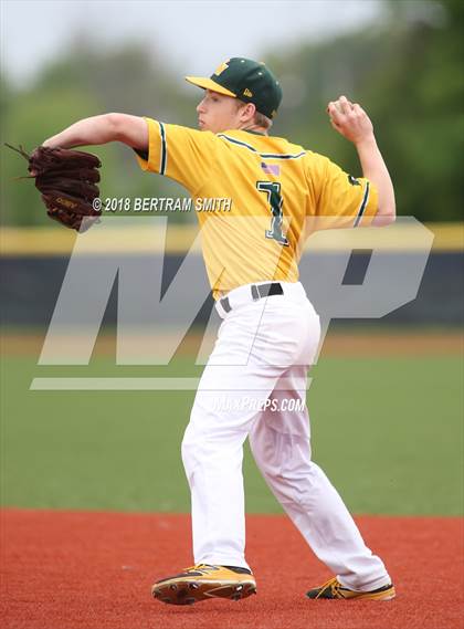 Thumbnail 2 in Lancaster vs. Williamsville North (Section 6 Class AA Final) photogallery.