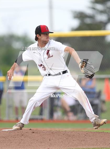 Thumbnail 1 in Lancaster vs. Williamsville North (Section 6 Class AA Final) photogallery.
