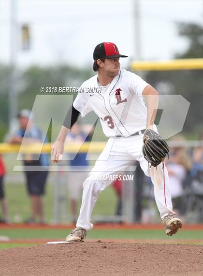 Thumbnail 3 in Lancaster vs. Williamsville North (Section 6 Class AA Final) photogallery.