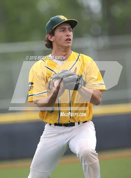 Thumbnail 3 in Lancaster vs. Williamsville North (Section 6 Class AA Final) photogallery.