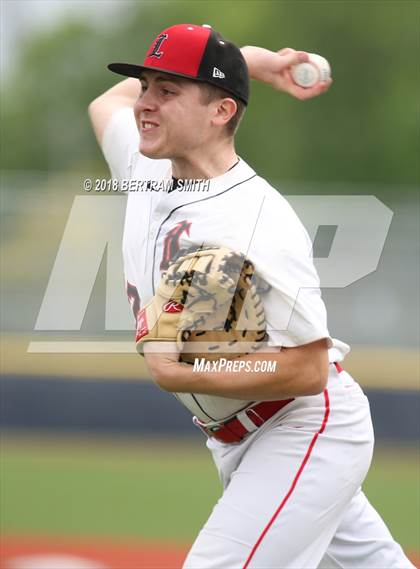 Thumbnail 2 in Lancaster vs. Williamsville North (Section 6 Class AA Final) photogallery.