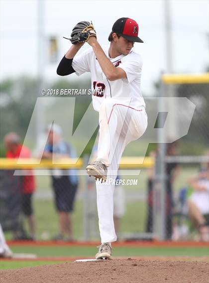 Thumbnail 2 in Lancaster vs. Williamsville North (Section 6 Class AA Final) photogallery.