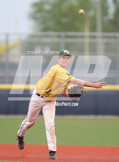 Thumbnail 1 in Lancaster vs. Williamsville North (Section 6 Class AA Final) photogallery.