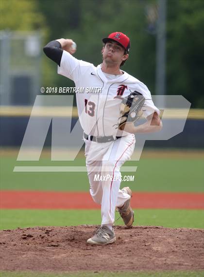 Thumbnail 3 in Lancaster vs. Williamsville North (Section 6 Class AA Final) photogallery.