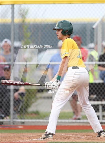 Thumbnail 1 in Lancaster vs. Williamsville North (Section 6 Class AA Final) photogallery.