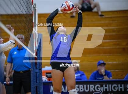 Thumbnail 2 in Monroe @ Miamisburg photogallery.