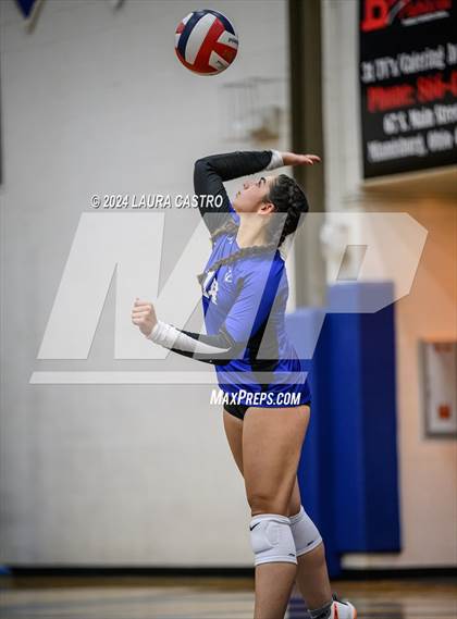 Thumbnail 2 in Monroe @ Miamisburg photogallery.