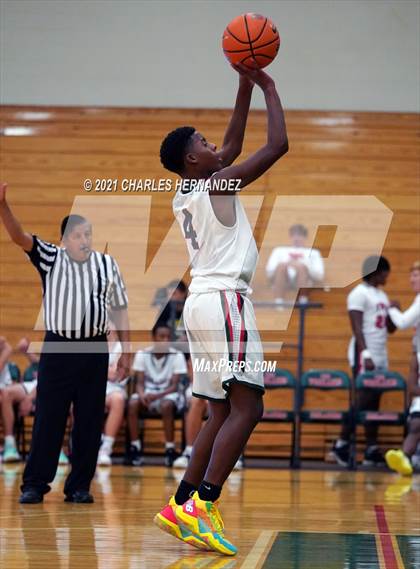 Thumbnail 3 in Seven Lakes @ The Woodlands photogallery.