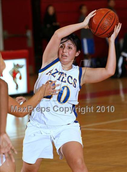 Thumbnail 1 in La Quinta @ Magnolia (Savanna Lady Rebels Classic) photogallery.