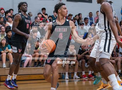 Thumbnail 3 in Veritas Academy vs Paul VI (Iolani Classic) photogallery.