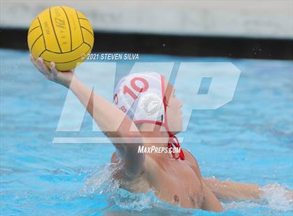 Thumbnail 2 in Cathedral Catholic @ La Jolla photogallery.