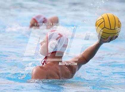 Thumbnail 2 in Cathedral Catholic @ La Jolla photogallery.