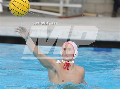 Thumbnail 1 in Cathedral Catholic @ La Jolla photogallery.