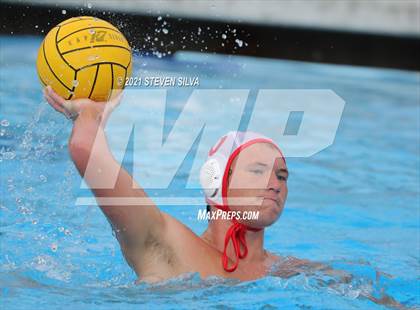 Thumbnail 2 in Cathedral Catholic @ La Jolla photogallery.