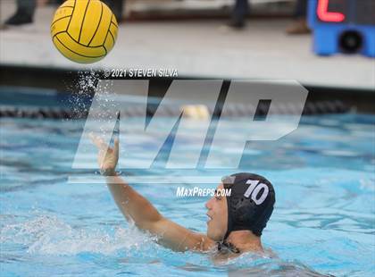 Thumbnail 2 in Cathedral Catholic @ La Jolla photogallery.