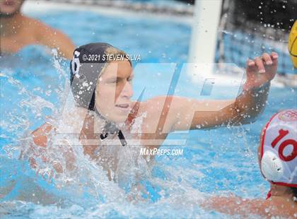 Thumbnail 2 in Cathedral Catholic @ La Jolla photogallery.