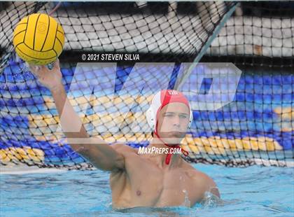 Thumbnail 2 in Cathedral Catholic @ La Jolla photogallery.