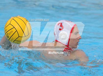 Thumbnail 1 in Cathedral Catholic @ La Jolla photogallery.