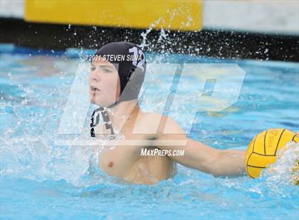 Thumbnail 2 in Cathedral Catholic @ La Jolla photogallery.