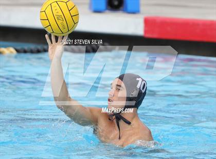 Thumbnail 1 in Cathedral Catholic @ La Jolla photogallery.