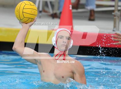 Thumbnail 1 in Cathedral Catholic @ La Jolla photogallery.