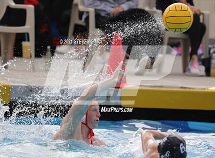 Thumbnail 2 in Cathedral Catholic @ La Jolla photogallery.