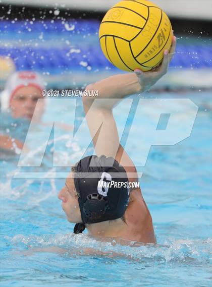 Thumbnail 2 in Cathedral Catholic @ La Jolla photogallery.