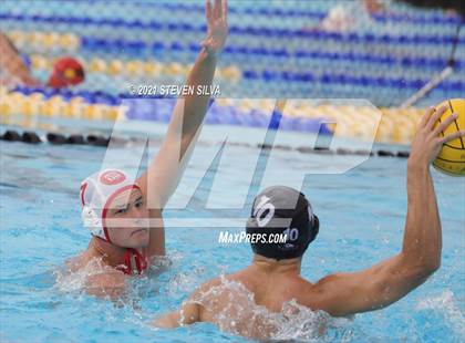 Thumbnail 2 in Cathedral Catholic @ La Jolla photogallery.