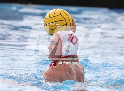 Thumbnail 1 in Cathedral Catholic @ La Jolla photogallery.