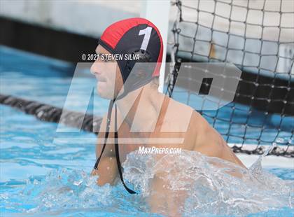 Thumbnail 1 in Cathedral Catholic @ La Jolla photogallery.