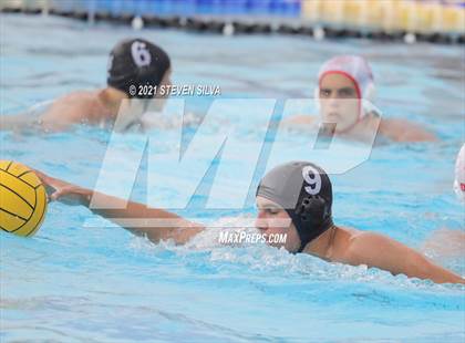 Thumbnail 2 in Cathedral Catholic @ La Jolla photogallery.