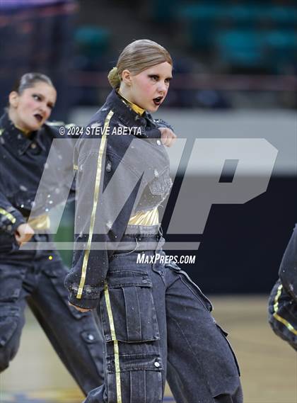 Thumbnail 1 in Arapahoe (CHSAA 5A State Spirit Championships) photogallery.
