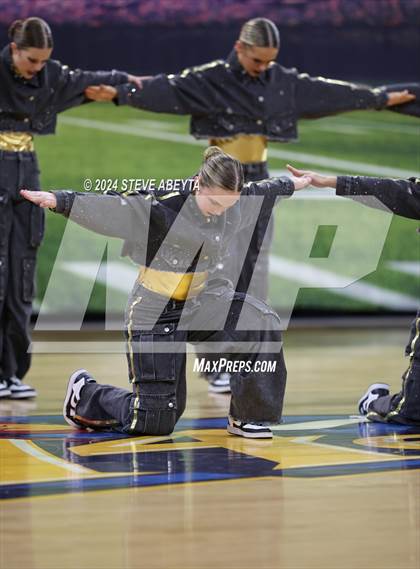 Thumbnail 3 in Arapahoe (CHSAA 5A State Spirit Championships) photogallery.