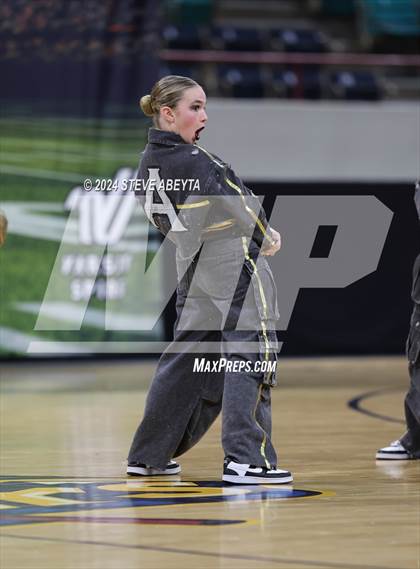 Thumbnail 3 in Arapahoe (CHSAA 5A State Spirit Championships) photogallery.