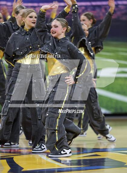 Thumbnail 3 in Arapahoe (CHSAA 5A State Spirit Championships) photogallery.