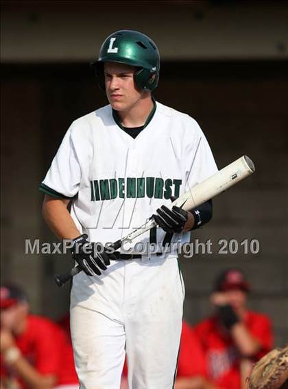 Thumbnail 1 in Lindenhurst vs. Guilderland (NYSPHSAA Class AA Final) photogallery.