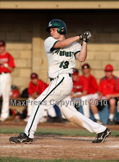 Thumbnail 2 in Lindenhurst vs. Guilderland (NYSPHSAA Class AA Final) photogallery.