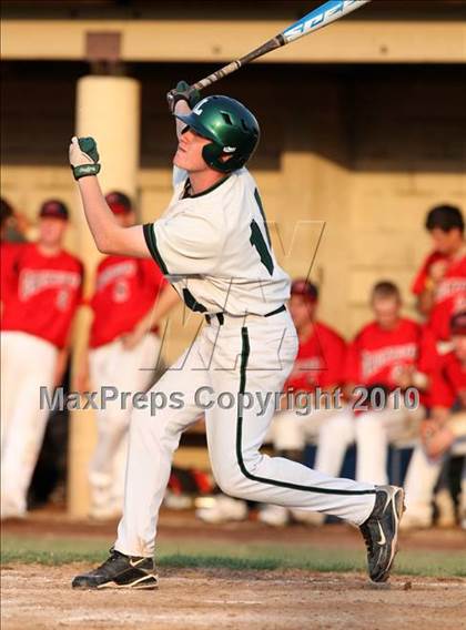 Thumbnail 1 in Lindenhurst vs. Guilderland (NYSPHSAA Class AA Final) photogallery.