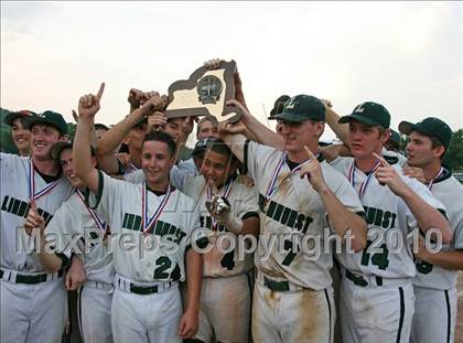 Thumbnail 3 in Lindenhurst vs. Guilderland (NYSPHSAA Class AA Final) photogallery.