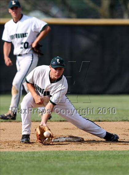 Thumbnail 1 in Lindenhurst vs. Guilderland (NYSPHSAA Class AA Final) photogallery.