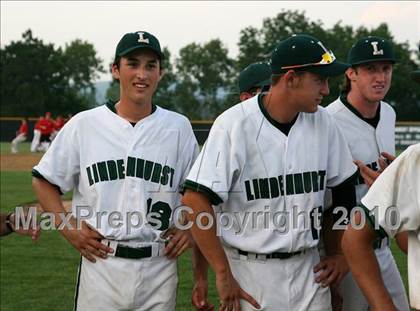 Thumbnail 2 in Lindenhurst vs. Guilderland (NYSPHSAA Class AA Final) photogallery.