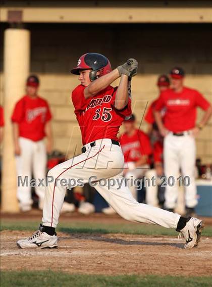Thumbnail 3 in Lindenhurst vs. Guilderland (NYSPHSAA Class AA Final) photogallery.