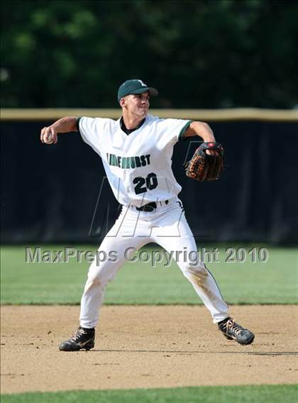 Thumbnail 1 in Lindenhurst vs. Guilderland (NYSPHSAA Class AA Final) photogallery.