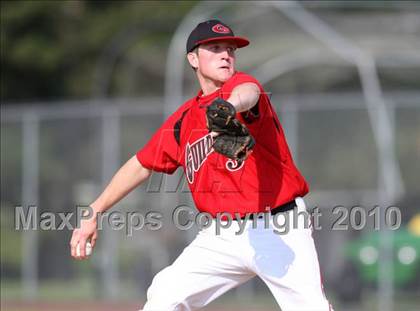 Thumbnail 3 in Lindenhurst vs. Guilderland (NYSPHSAA Class AA Final) photogallery.