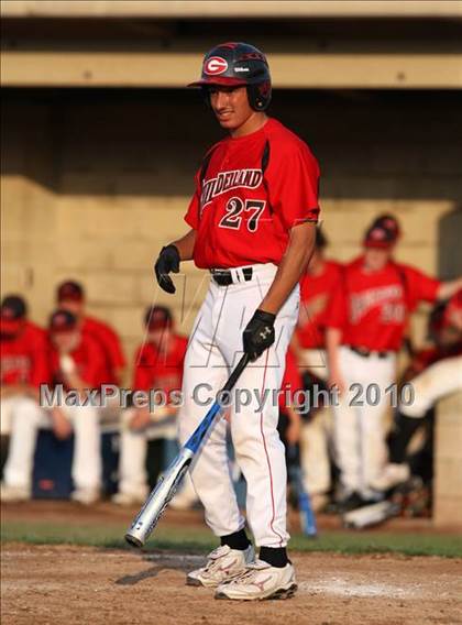 Thumbnail 2 in Lindenhurst vs. Guilderland (NYSPHSAA Class AA Final) photogallery.