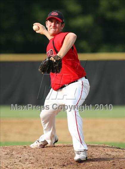 Thumbnail 2 in Lindenhurst vs. Guilderland (NYSPHSAA Class AA Final) photogallery.