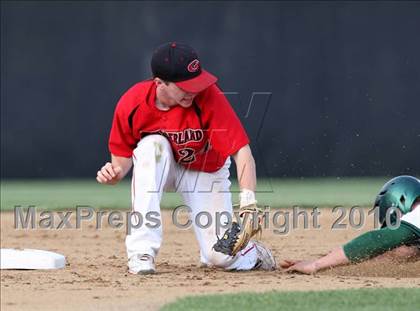 Thumbnail 2 in Lindenhurst vs. Guilderland (NYSPHSAA Class AA Final) photogallery.